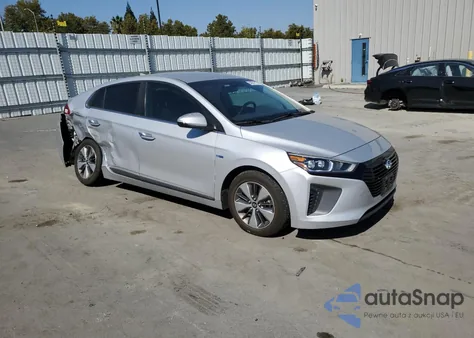 2018 Hyundai Ioniq Limited from USA, damaged, VIN KMHC75LD0JU060838